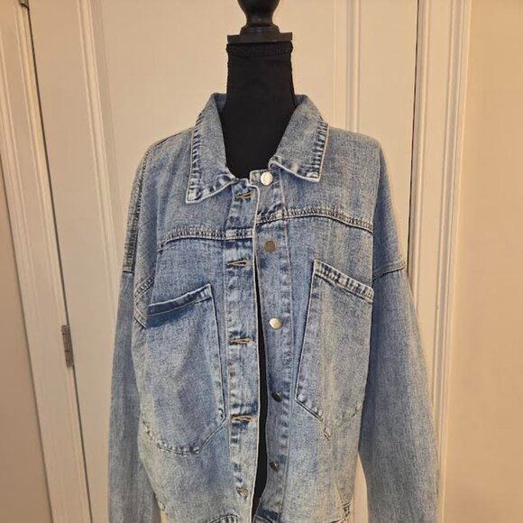Womens's Blue Denim Jean Jacket Size XXL - Picture 2 of 4